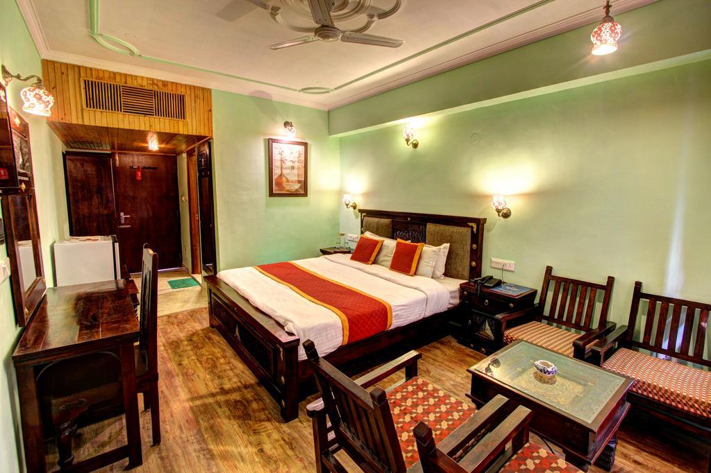 Hotel The Himachal Inn Manali  Bagian luar foto